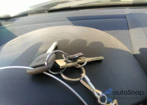 2004 Honda Accord 2.4 Dx из США, поврежденный, VIN 1HGCM56154A032586